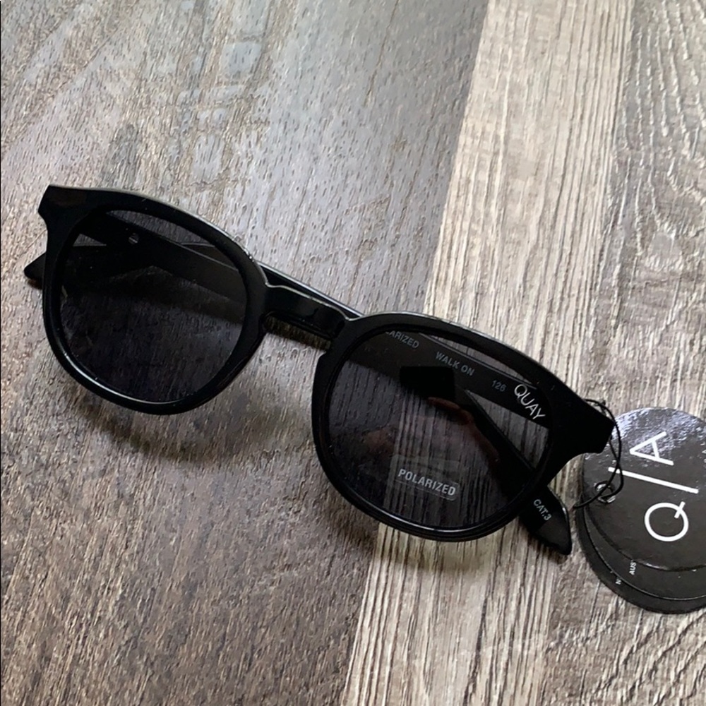 Quay Walk On Sunglasses